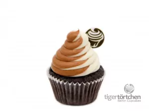 Black-Tiger Cupcake Black-Tiger Cupcake: Schoko-Cupcake und Vanille-Schoko-Creme