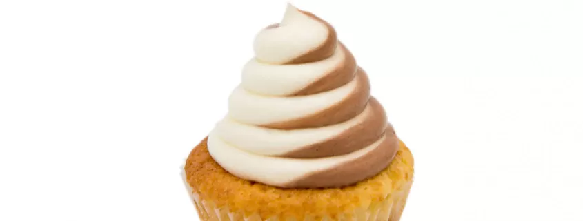 White-Tiger Cupcake: Vanille-Cupcake und Schoko-Vanille-Creme