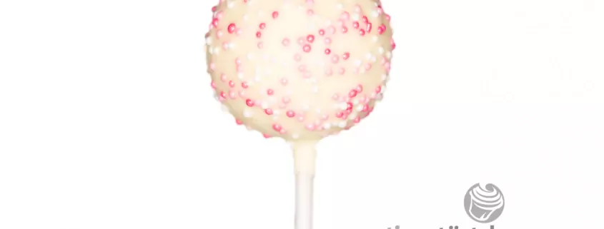 Princess Pop Cake-Pop: Schoko-Kuchen mit weißer Schokoladenhülle