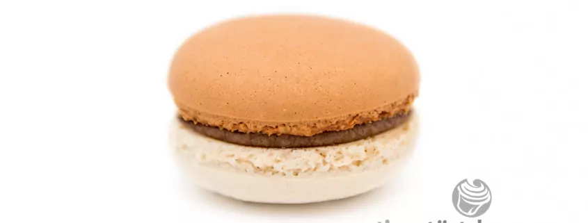 Espresso Macaron: Macaron mit einer Füllung aus Schokolade und Espresso
