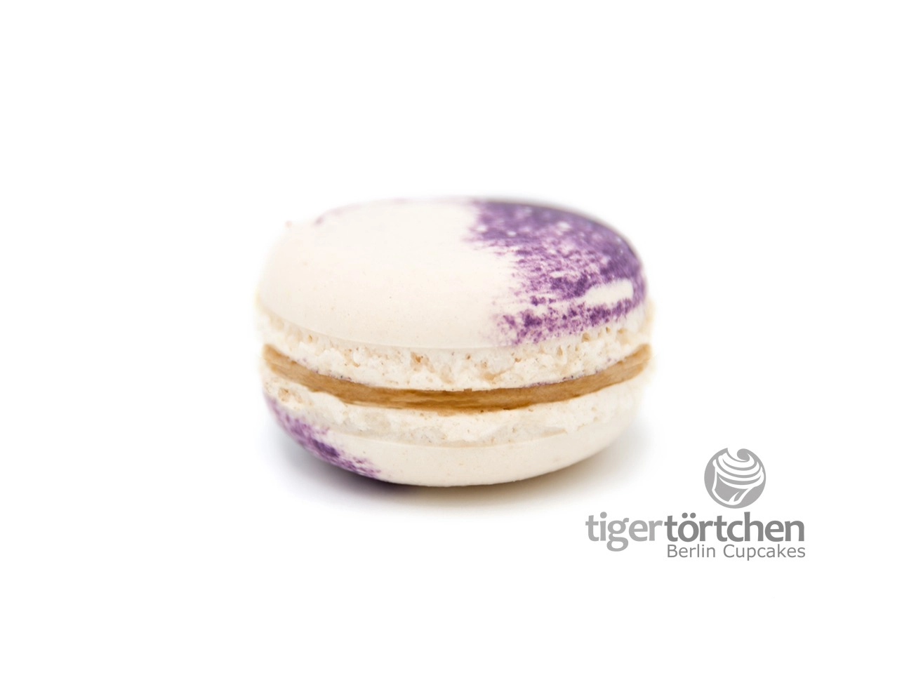 Marzipan-Feige Macaron Marzipan-Feige Macaron: Macaron mit einer Füllung aus Marzipan und Feige