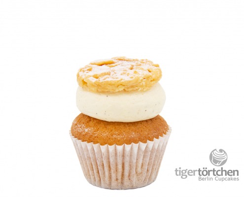 Bienenstich Cupcake: Vanille-Mandel-Cupcake und Vanille-Creme mit knuspriger Mandeldecke