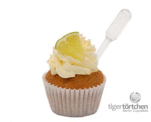 Mojito Cuptail: Limetten-Cupcake und Minz-Topping mit Rum-Infusion