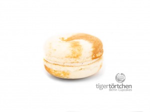Apfel-Zimt Macaron Apfel-Zimt Macaron: Macaron mit einer Füllung aus einem Apfel-Zimt-Kompott