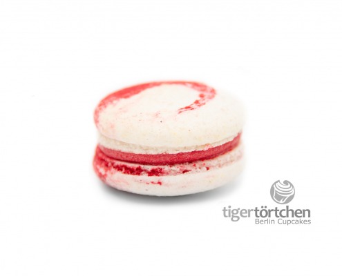 Very-Cherry Macaron: Macaron mit einer Füllung aus fruchtiger Kirsche