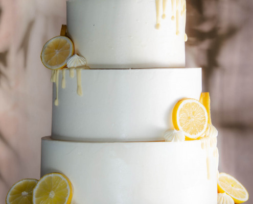 tigertörtchen Hochzeitstorte Sommerliche vegane Hochzeitstorte mit Frucht aus Berlin